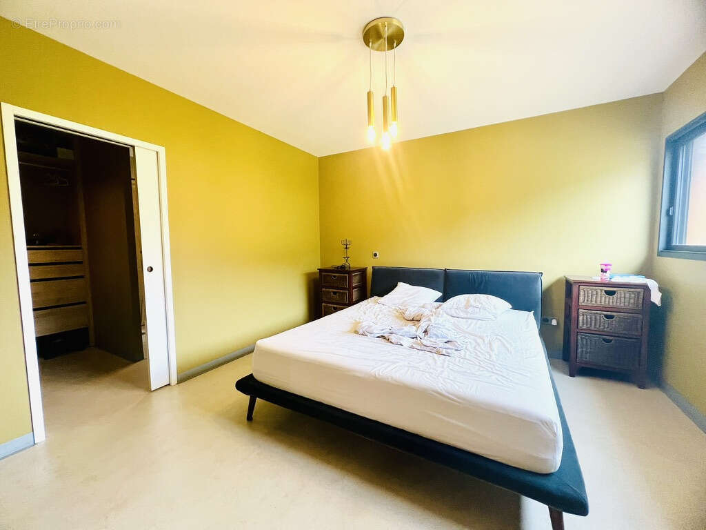 Vente Villa de T5 sur un terrain 3400m2 - photo 9