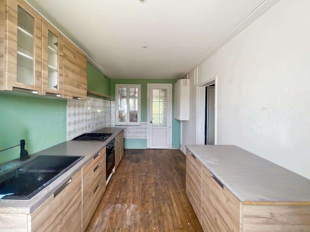 marsac-sur-l’isle – une maison familiale avec un beau potentiel ! - photo 7