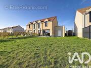 Photo 1 - Maison à MONTLHERY