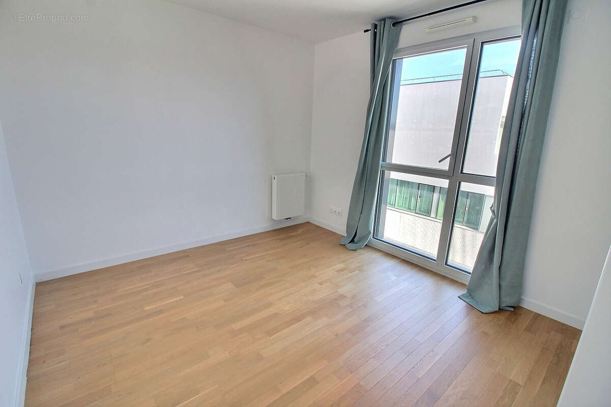 Appartement à MONTIGNY-LE-BRETONNEUX