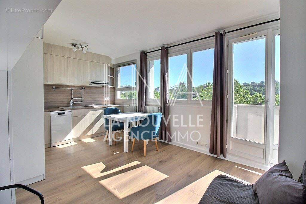 Appartement à LE PRE-SAINT-GERVAIS