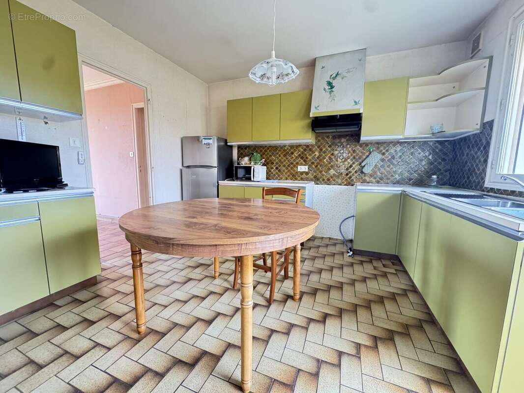 Maison à MONTLUCON