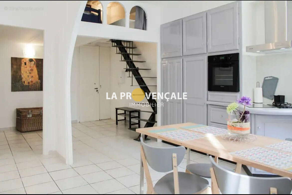 Appartement à AIX-EN-PROVENCE