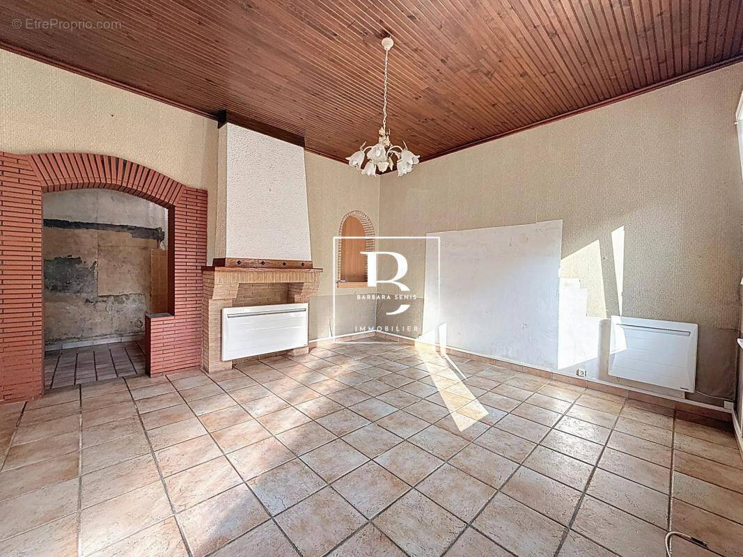 Maison à ECOURT-SAINT-QUENTIN