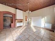 Maison à ECOURT-SAINT-QUENTIN