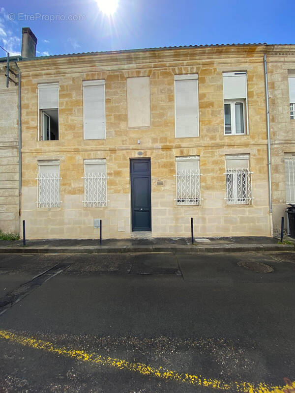 Appartement à BORDEAUX