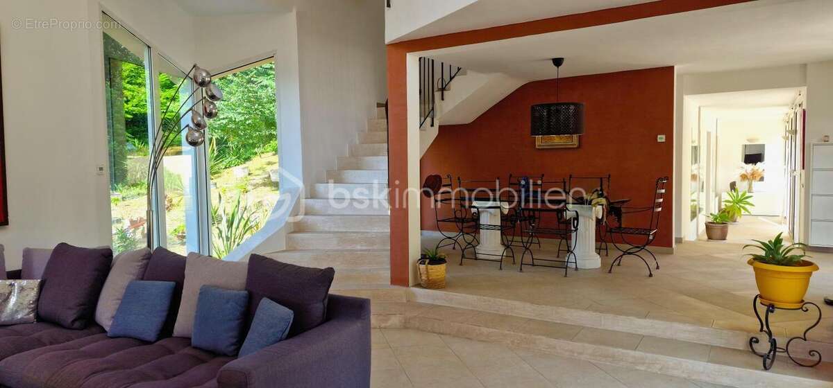 Mougins villa  au coeur d'une forêt, proche des commodités - photo 6