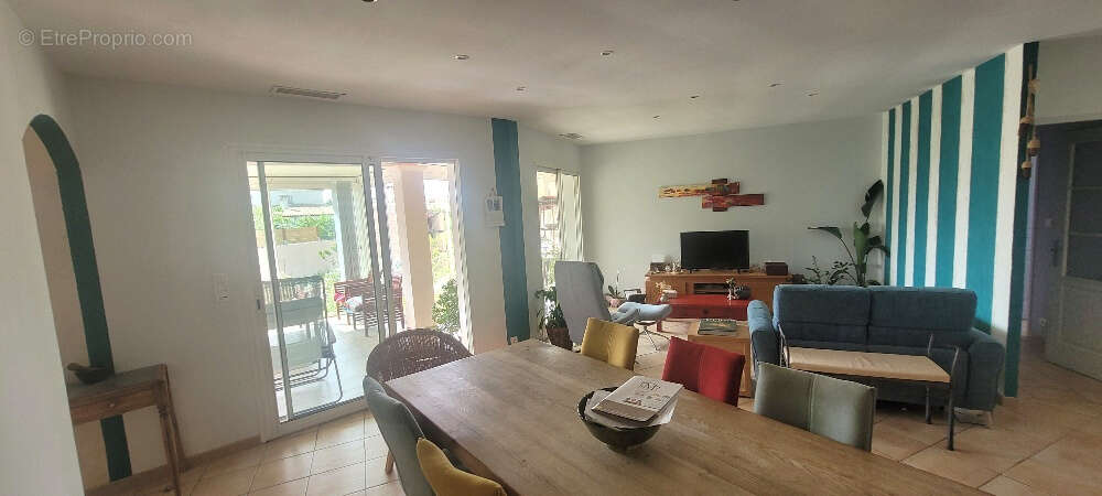 Maison à GINESTAS