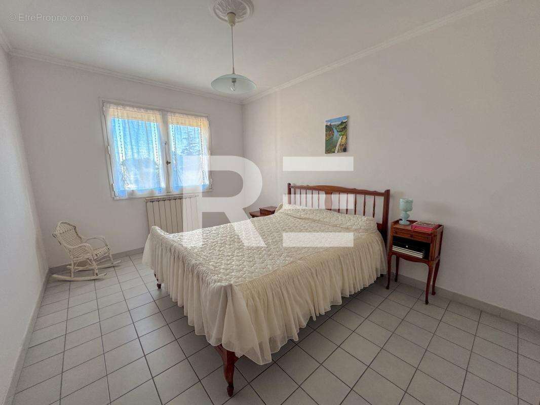 Maison à SAINT-GILLES