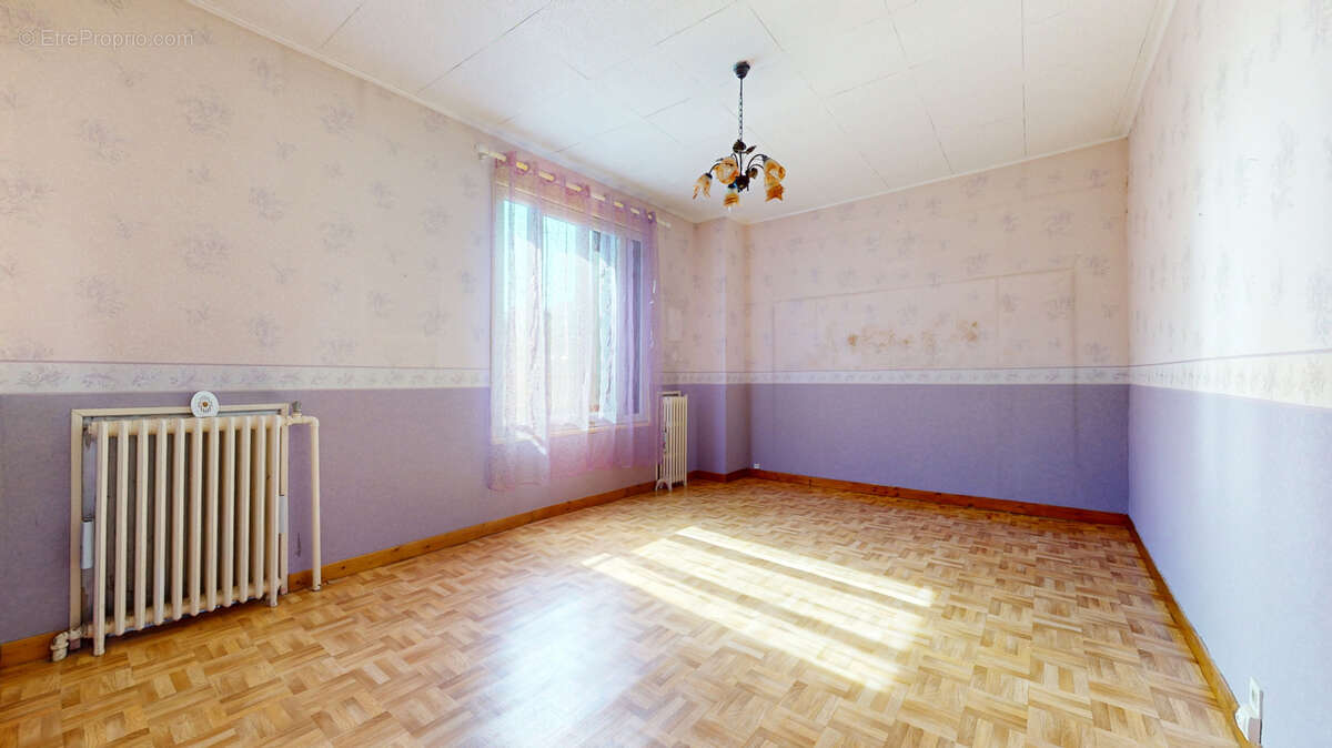 Maison 2 pièces avec beau terrain de 657 m2   Un véritable potentiel à révéler - photo 10