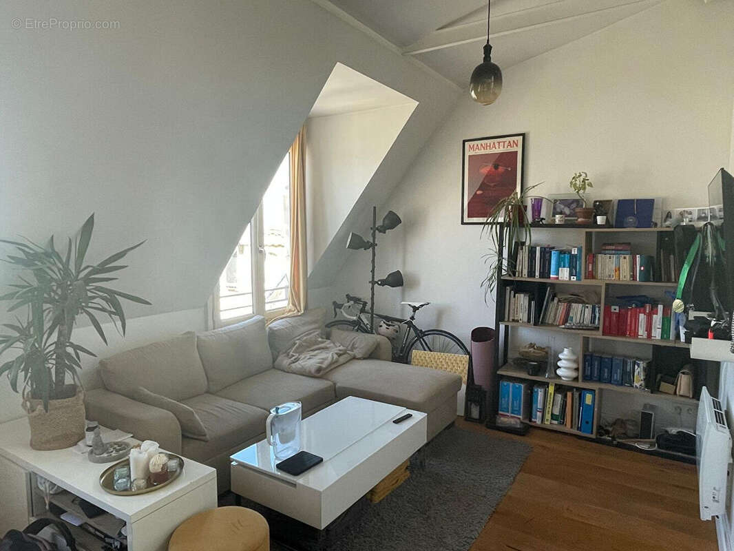 Appartement à PARIS-15E