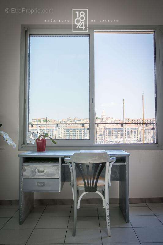 Appartement à MARSEILLE-7E