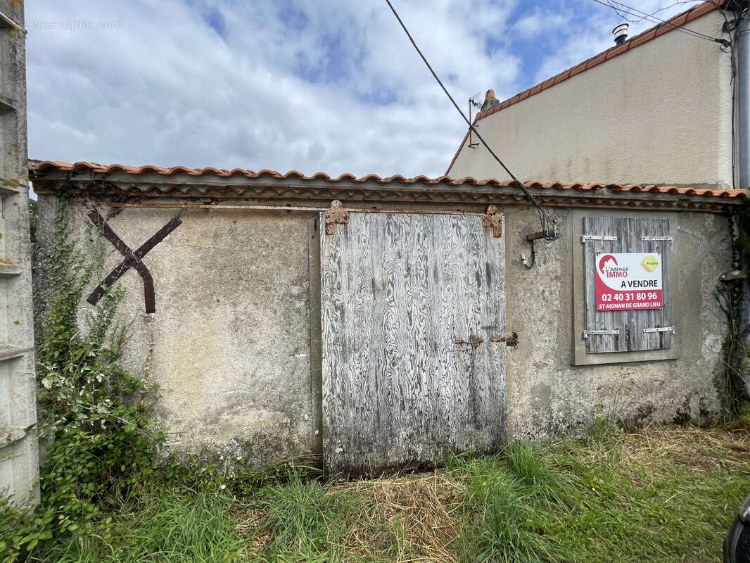Autre à BOUAYE