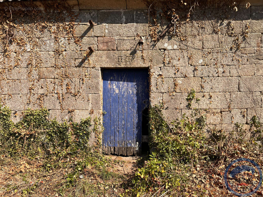Corps de ferme maisons  et dépendances en pierre Quimper - photo 3