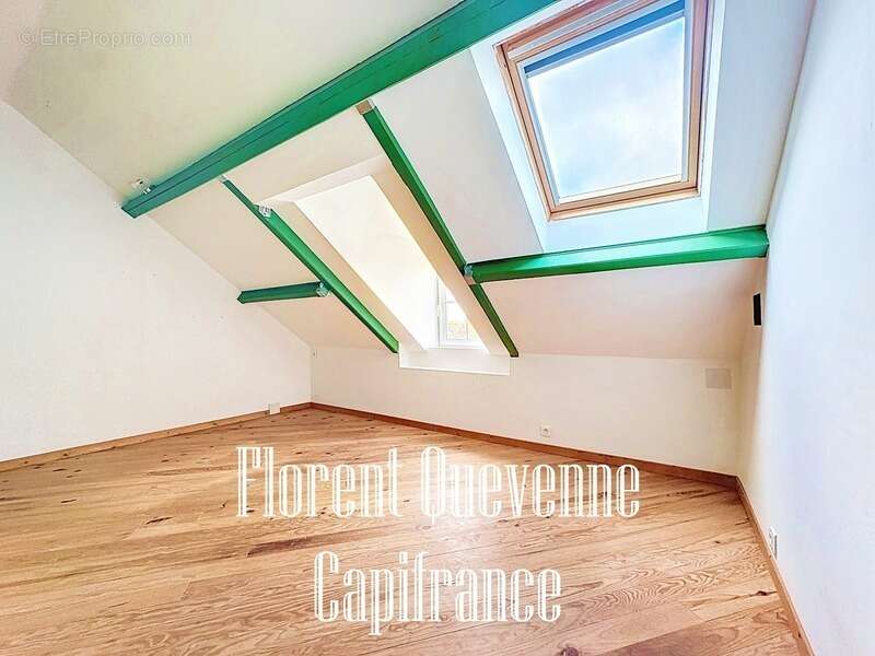 Maison à FLEURY-SUR-ORNE