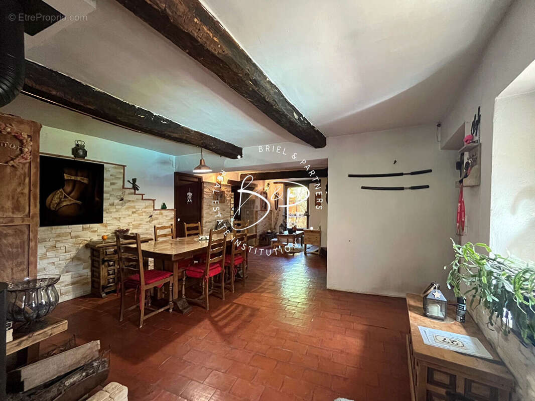 Maison à TARADEAU