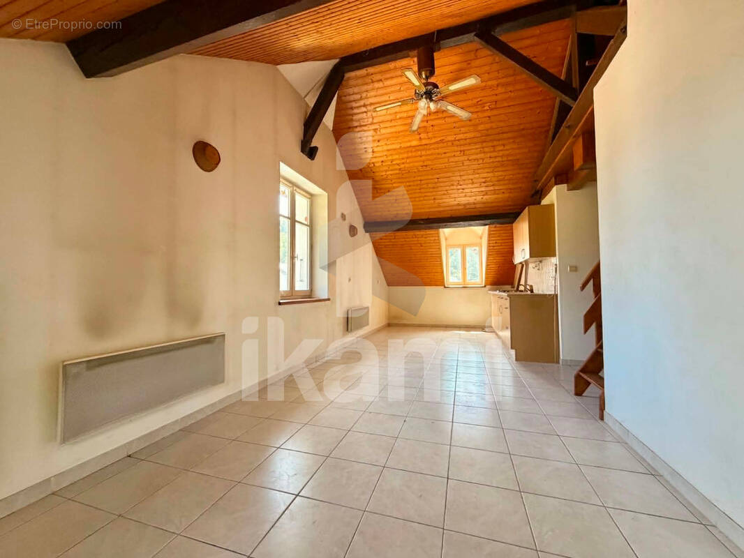 Appartement à SAINT-JEAN-DE-MOIRANS