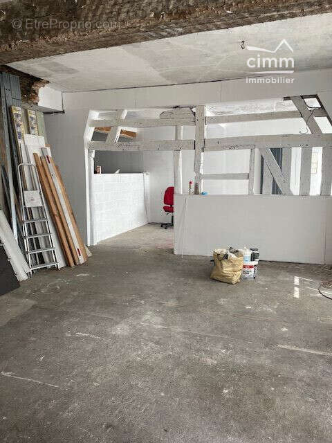 Maison 130 m² à Chateau-Renard  - photo 2