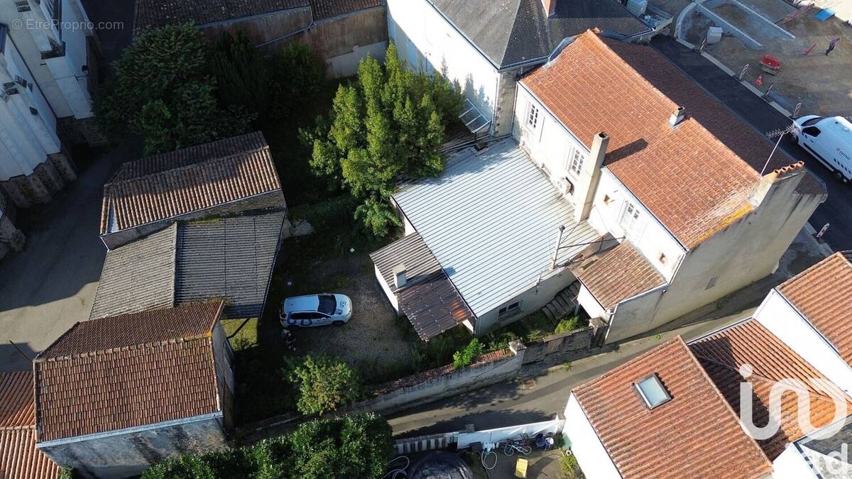 Photo 1 - Maison à LE CHAMP-SAINT-PERE