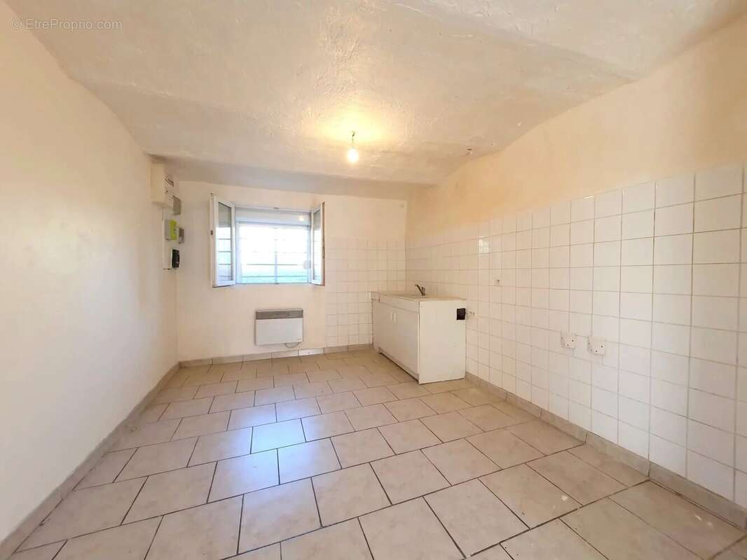 Maison à CAUMONT-SUR-DURANCE