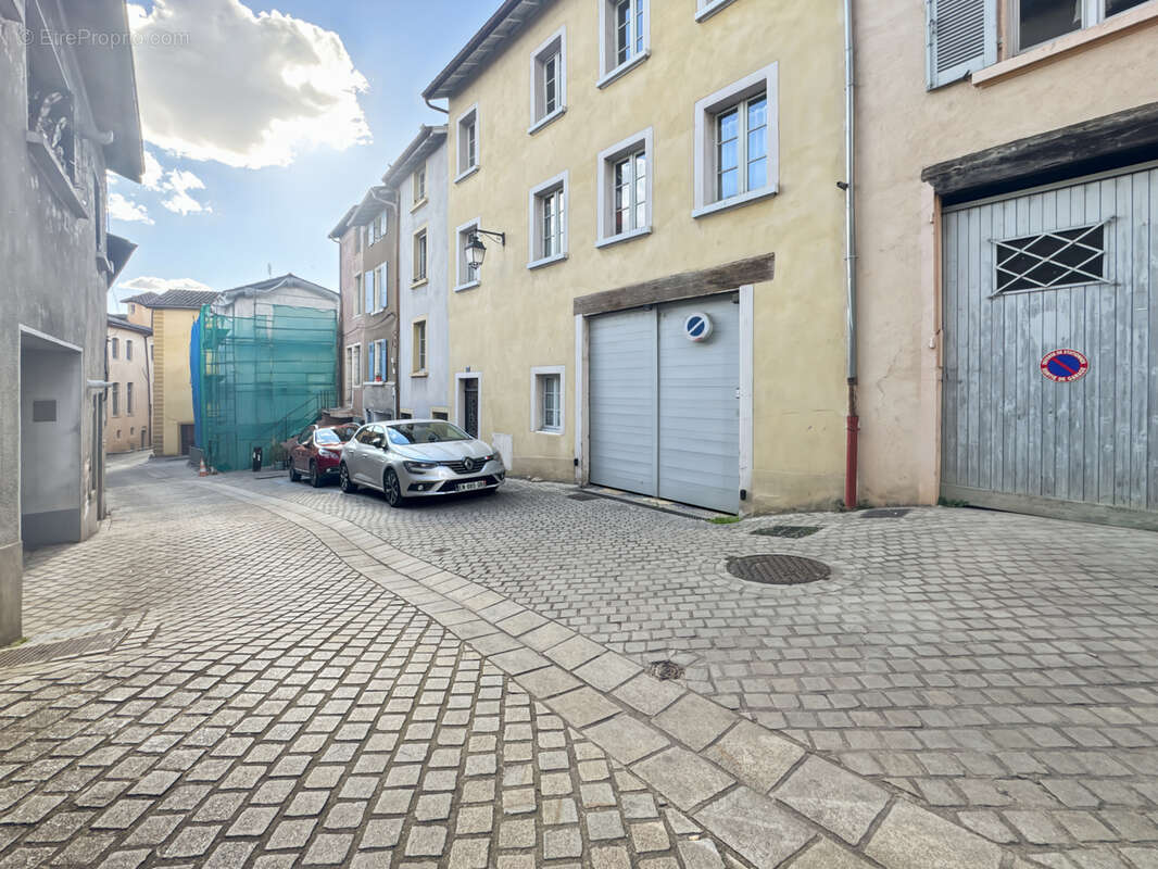 Appartement à TREVOUX