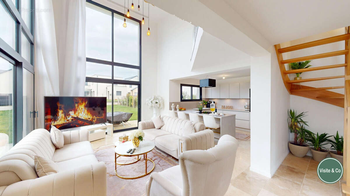 Maison à BLAINVILLE-SUR-ORNE