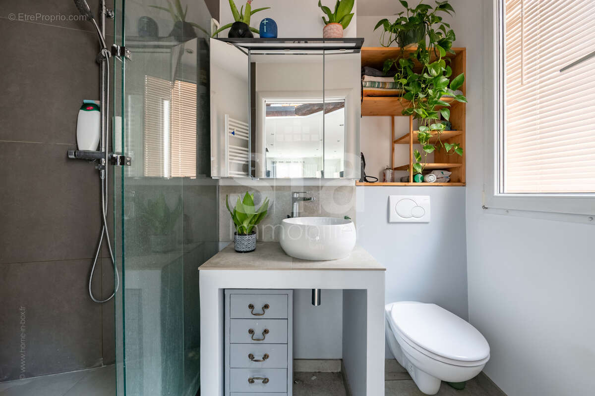 Appartement à PARIS-12E