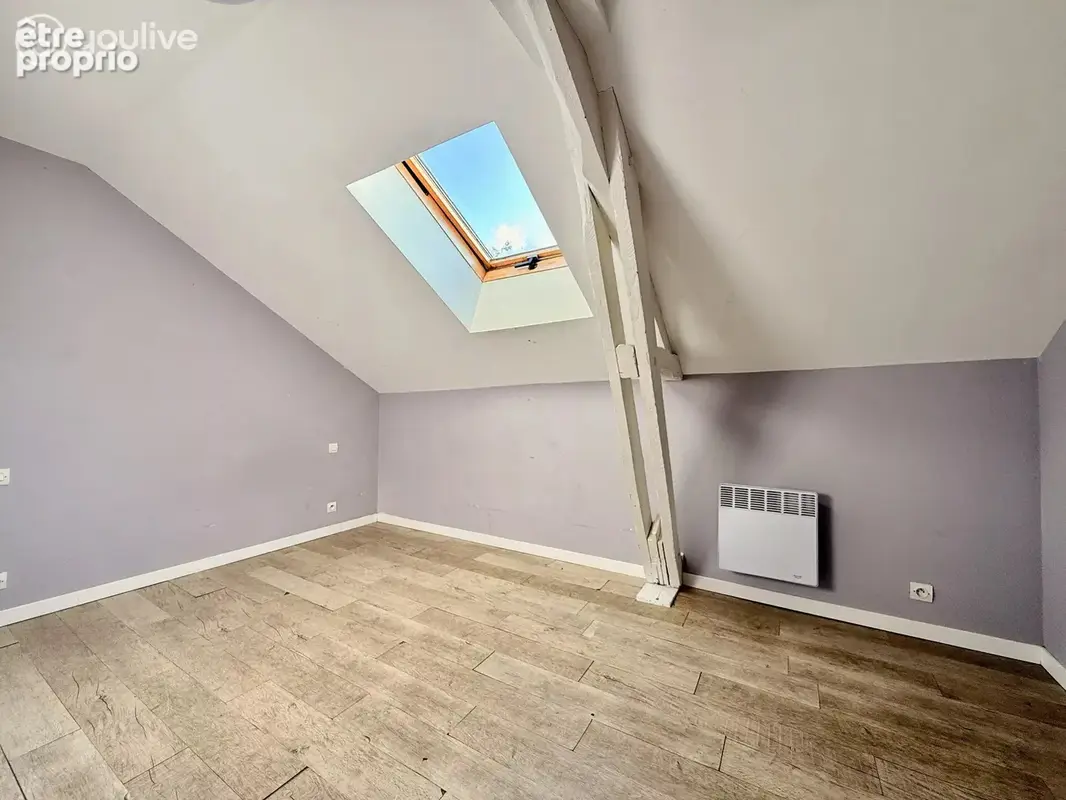 Maison à rafraîchir avec garage, grenier et fibre — Saint-Laurent-en-Caux — 147 000 € - photo 10