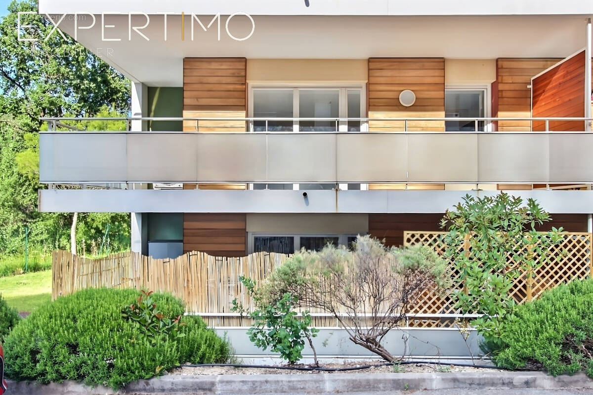 Appartement à ROUSSET