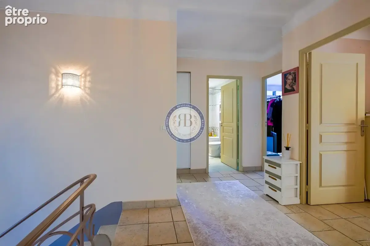 A vendre - cannes – palm beach – maison individuelle – 5 chambres – emplacement exceptionne - photo 6