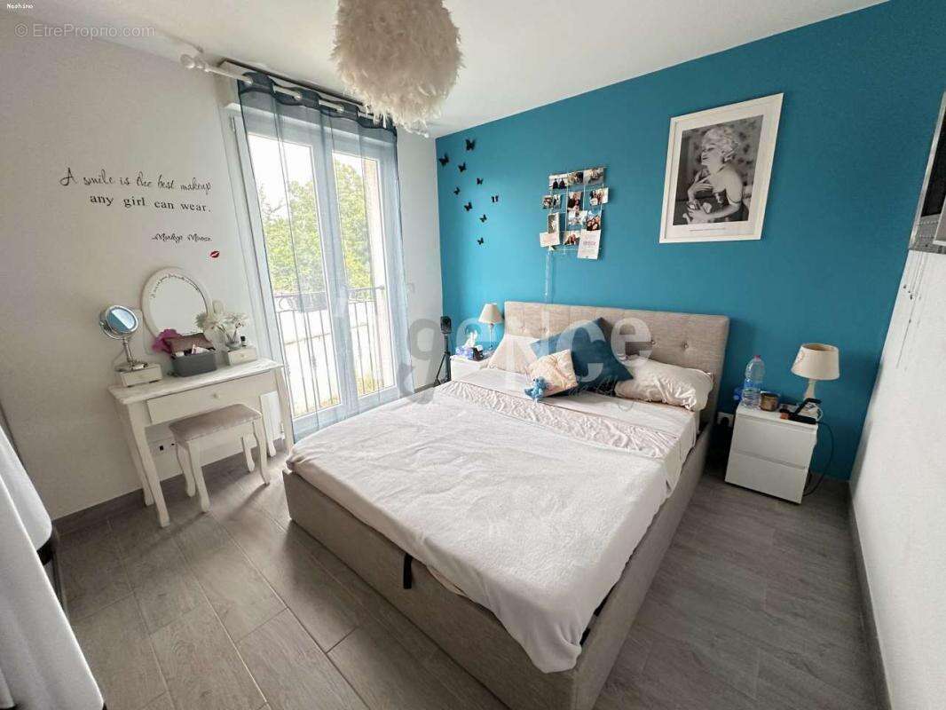 Appartement à CLAYE-SOUILLY