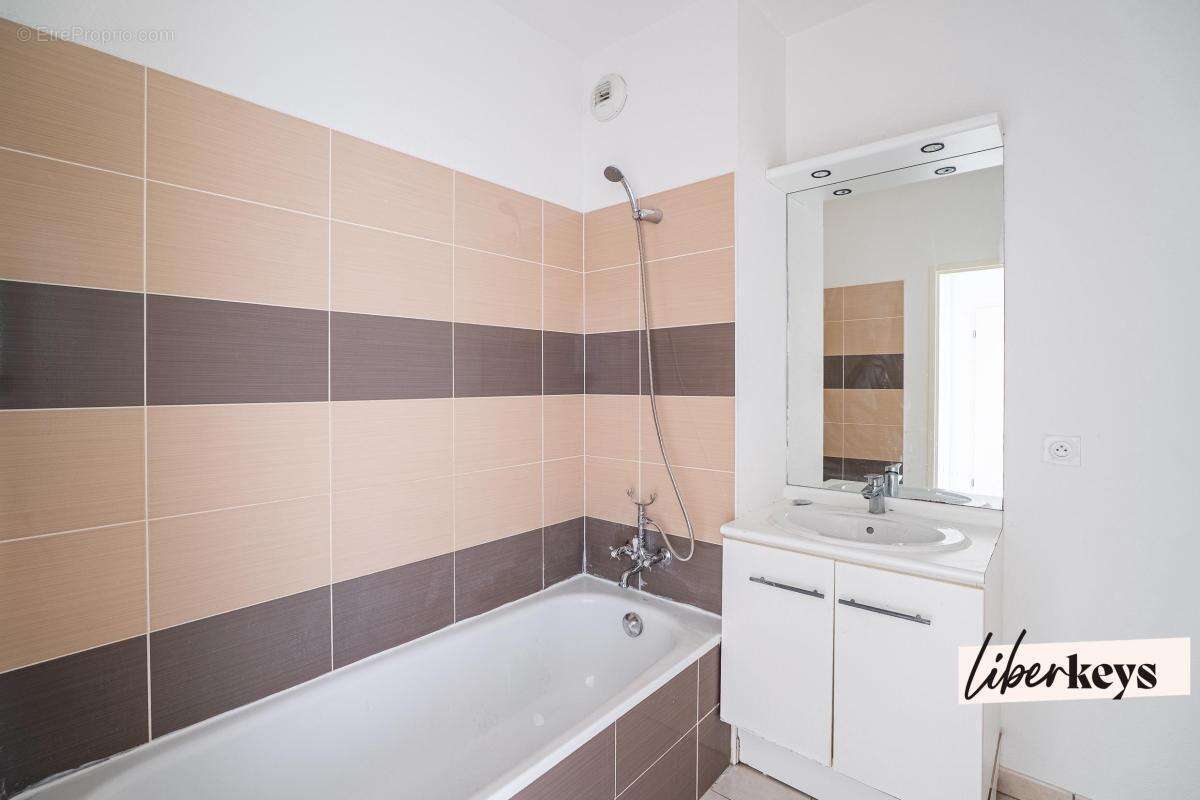 Appartement à BEGLES
