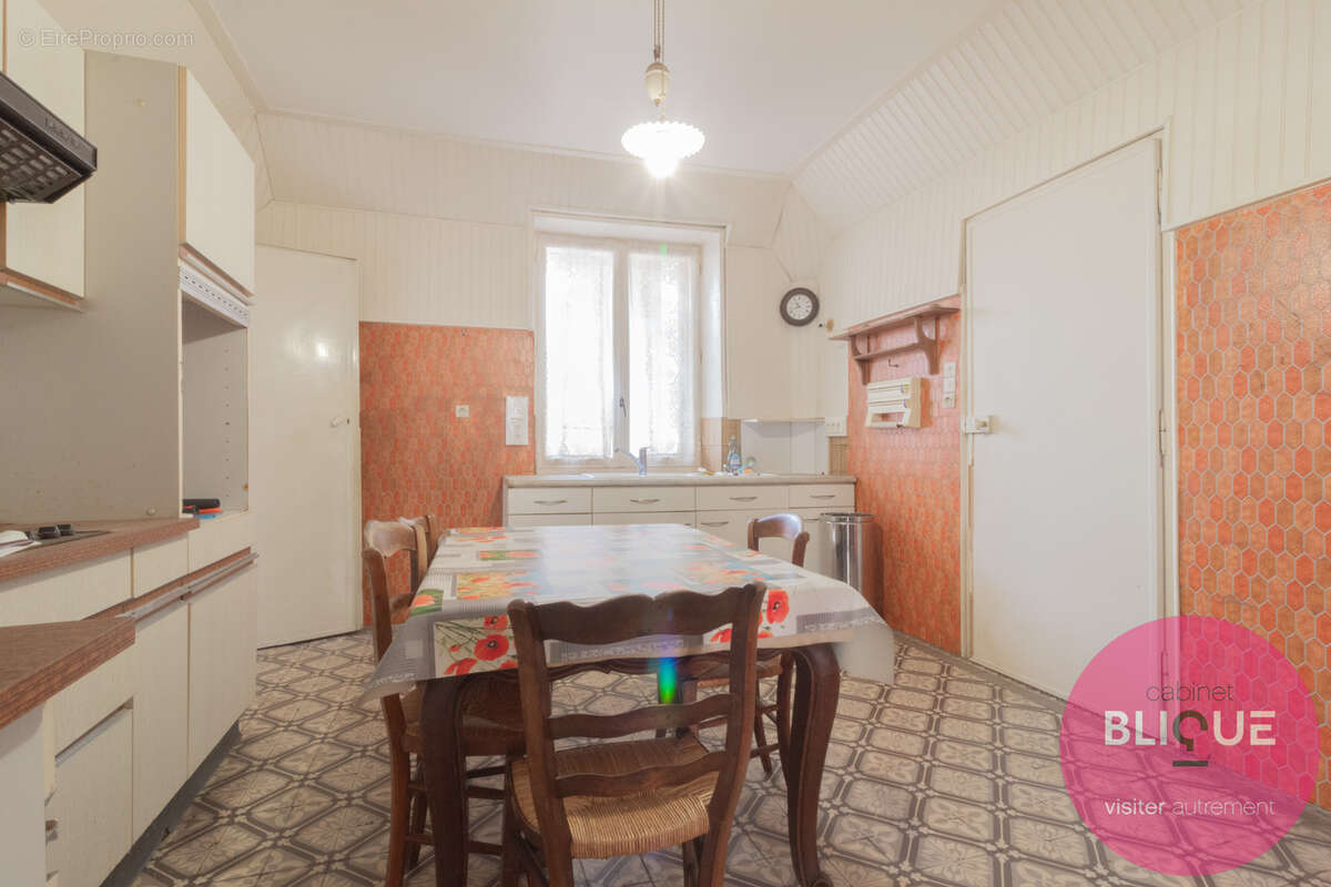 Maison à CHARMES
