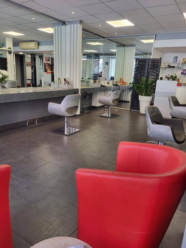 Commerce à CAGNES-SUR-MER