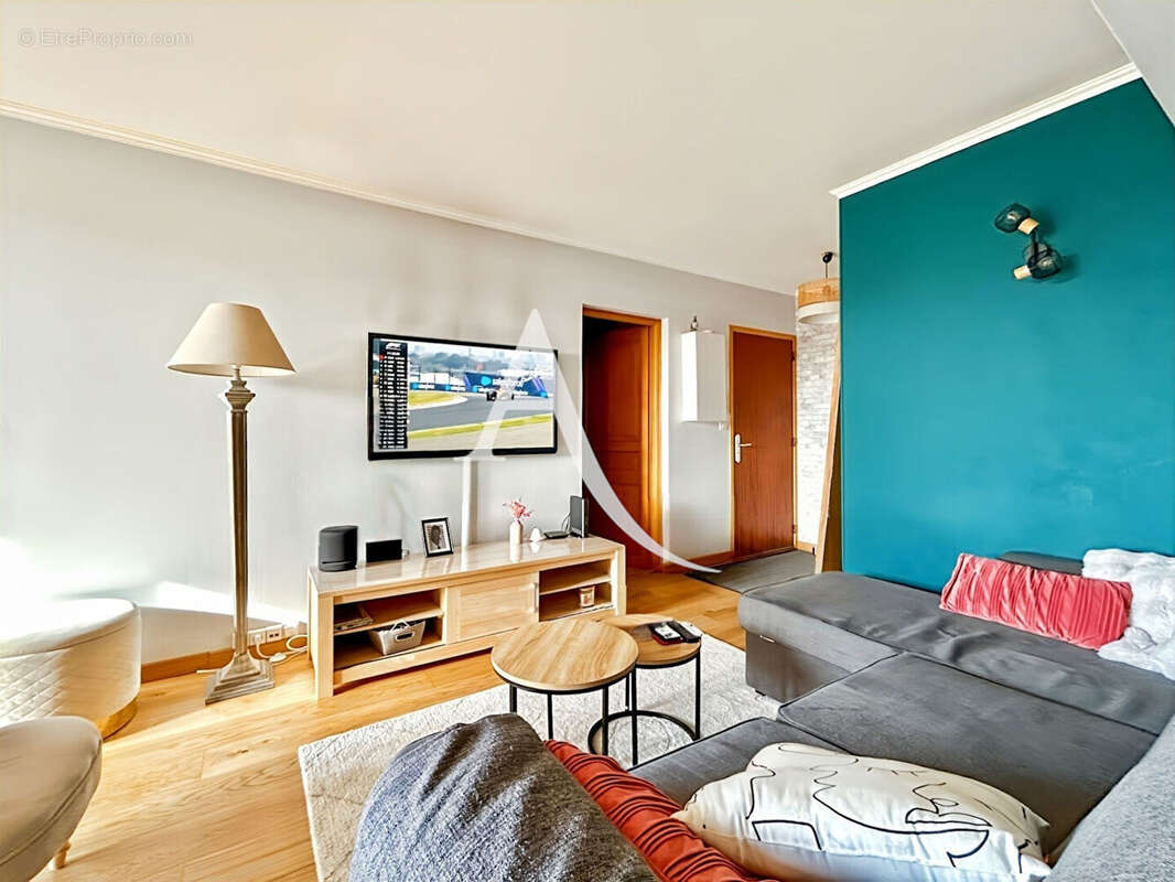 Appartement à BOIS-D'ARCY