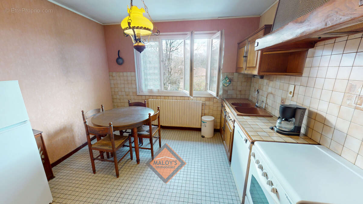 Maison à CHATILLON
