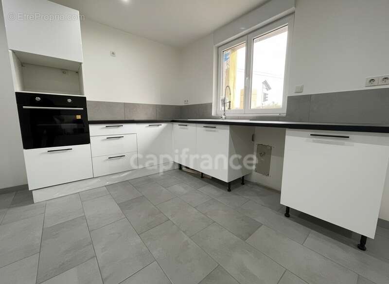 Maison à ANGUILCOURT-LE-SART