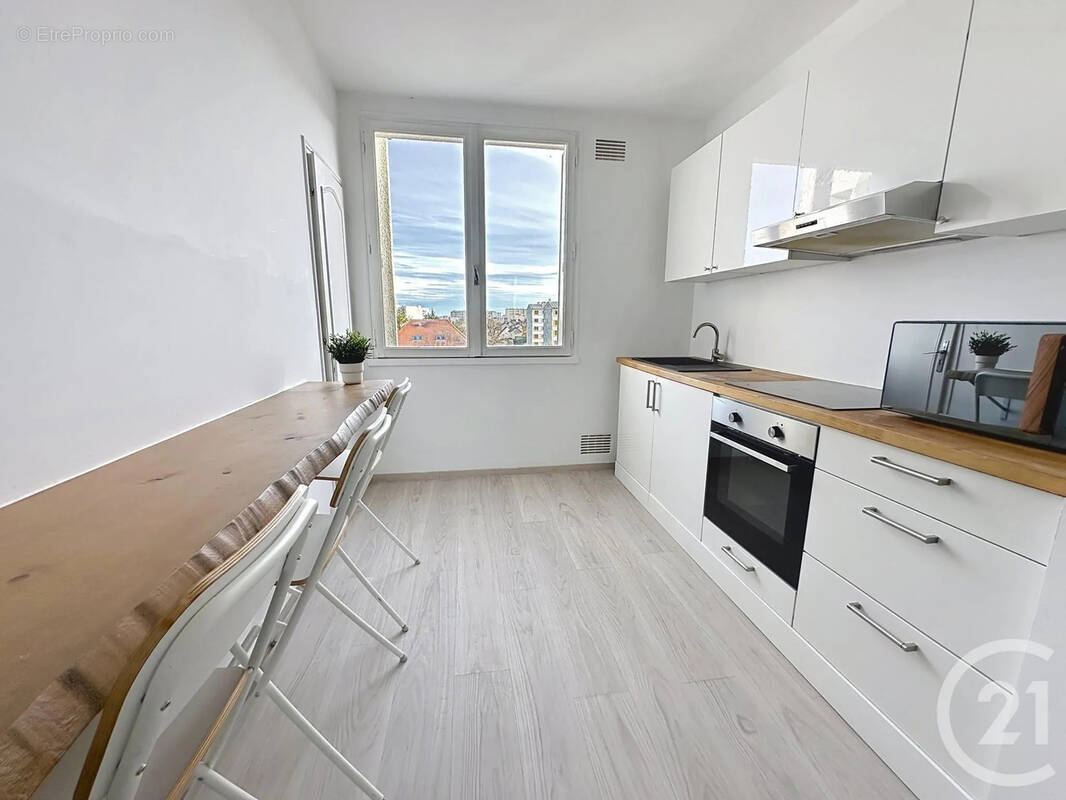 Appartement à SAINT-ANDRE-LES-VERGERS