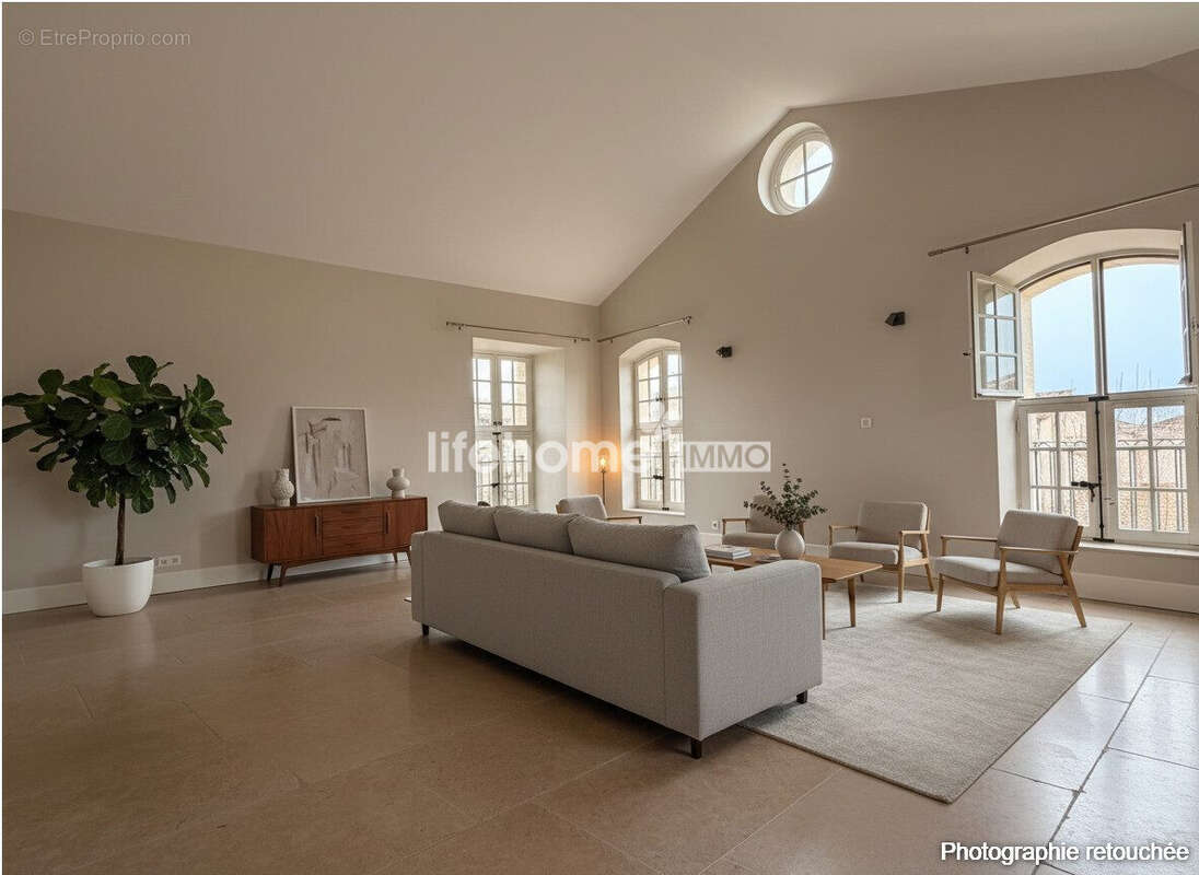 Appartement à UZES