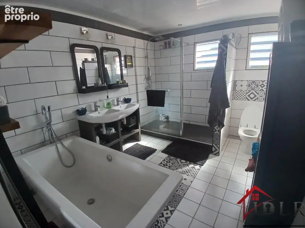 Ensemble immobilier de 269 m2 sur 800 m2 de terrain à Dos d' - photo 18
