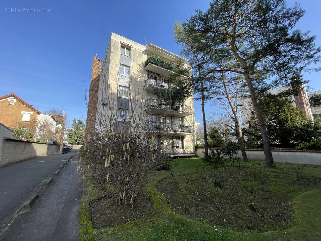 Appartement à NOGENT-SUR-MARNE