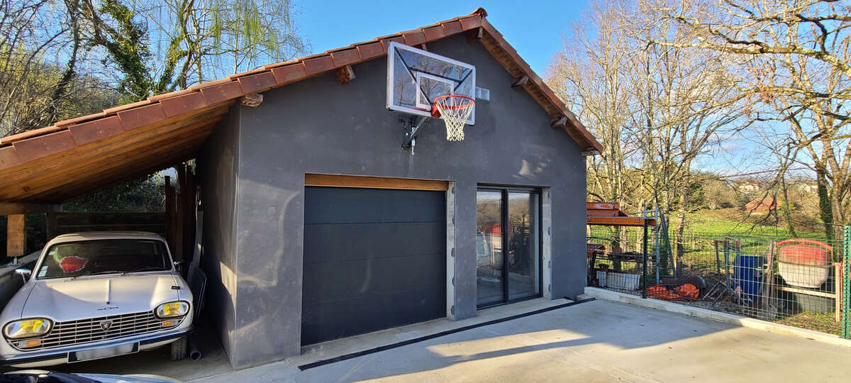 Maison à VAYRAC