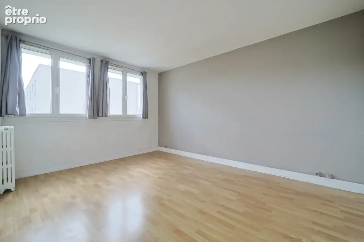 Appartement 2 pieces  - proche metro et commerces - photo 2
