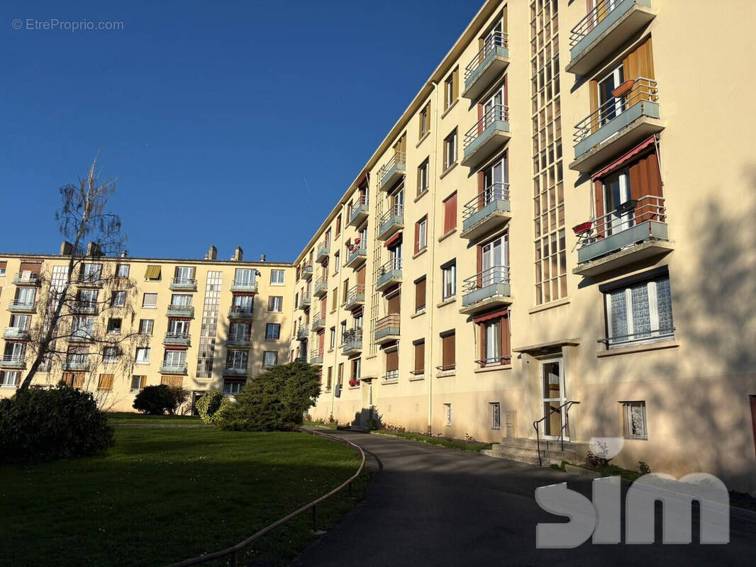 Appartement à CHELLES