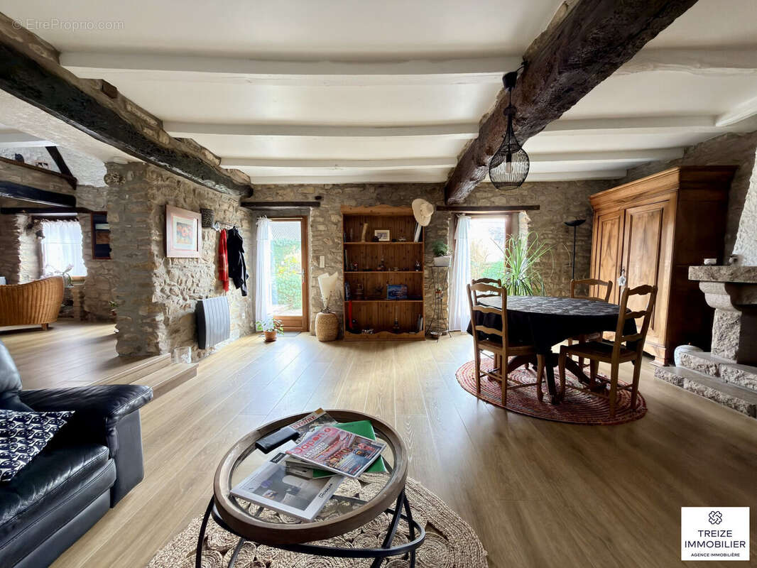 Maison à LE HEZO