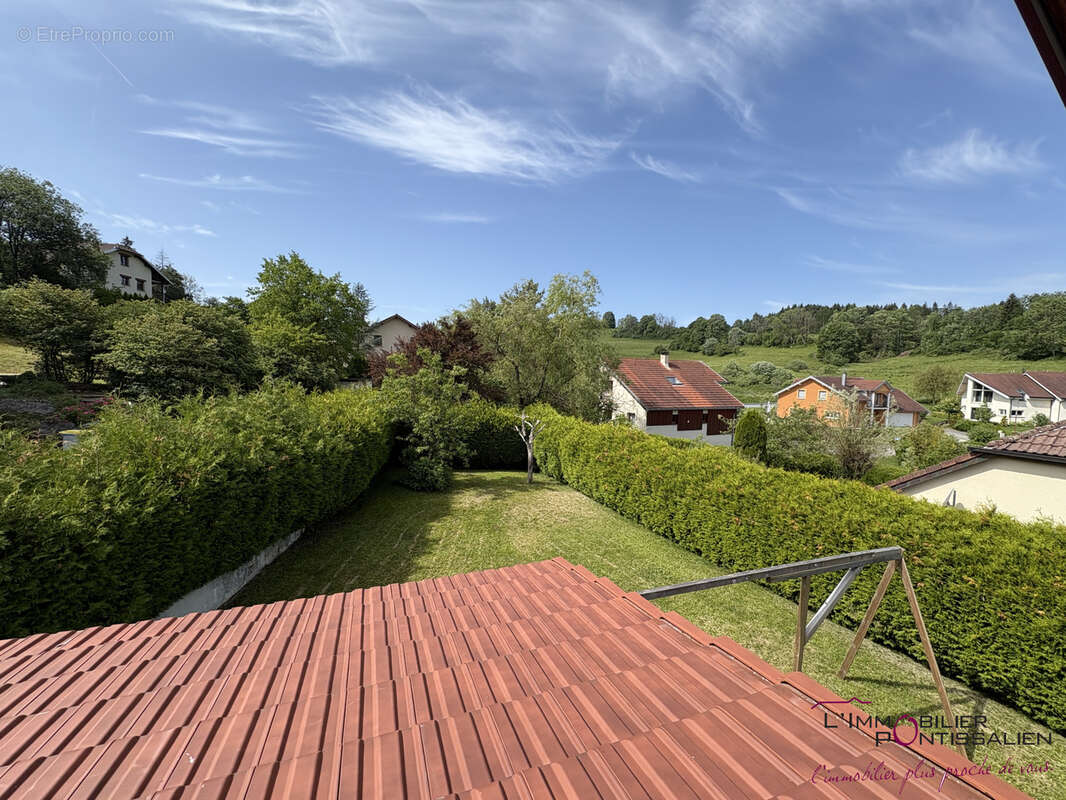 Maison à OYE-ET-PALLET
