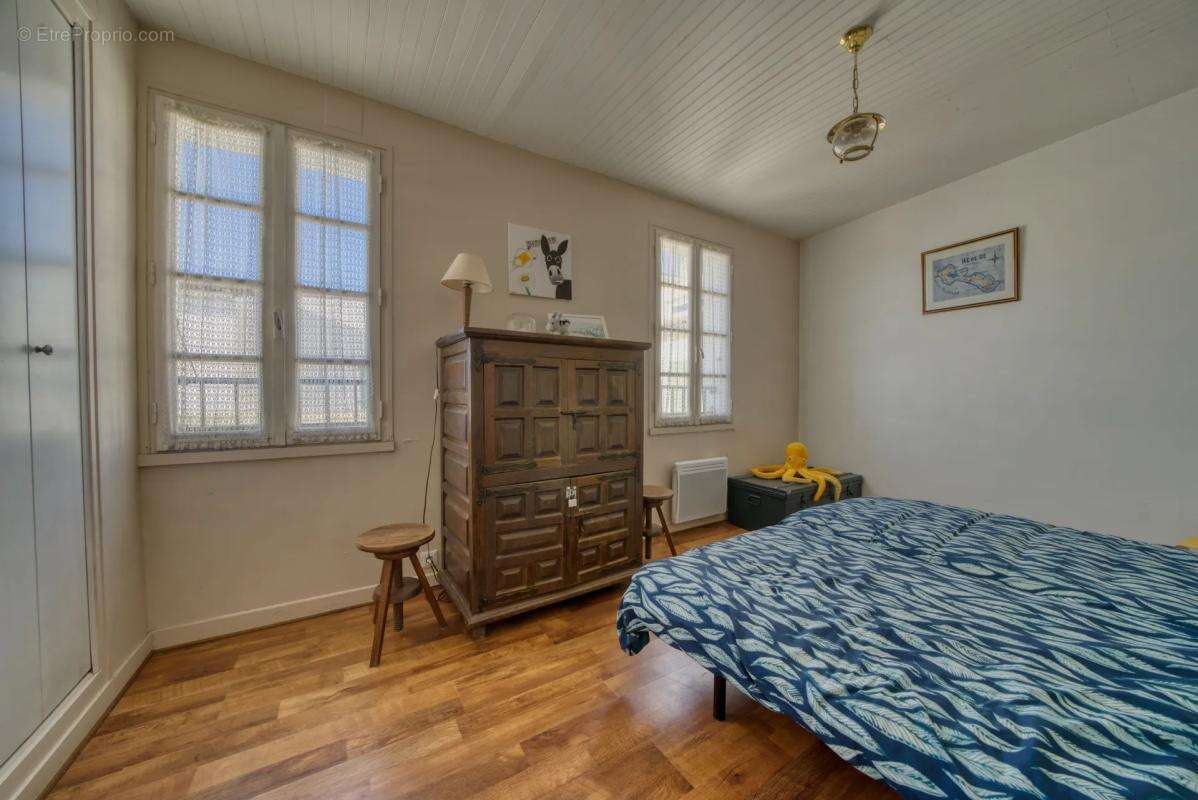 Appartement à SAINT-MARTIN-DE-RE