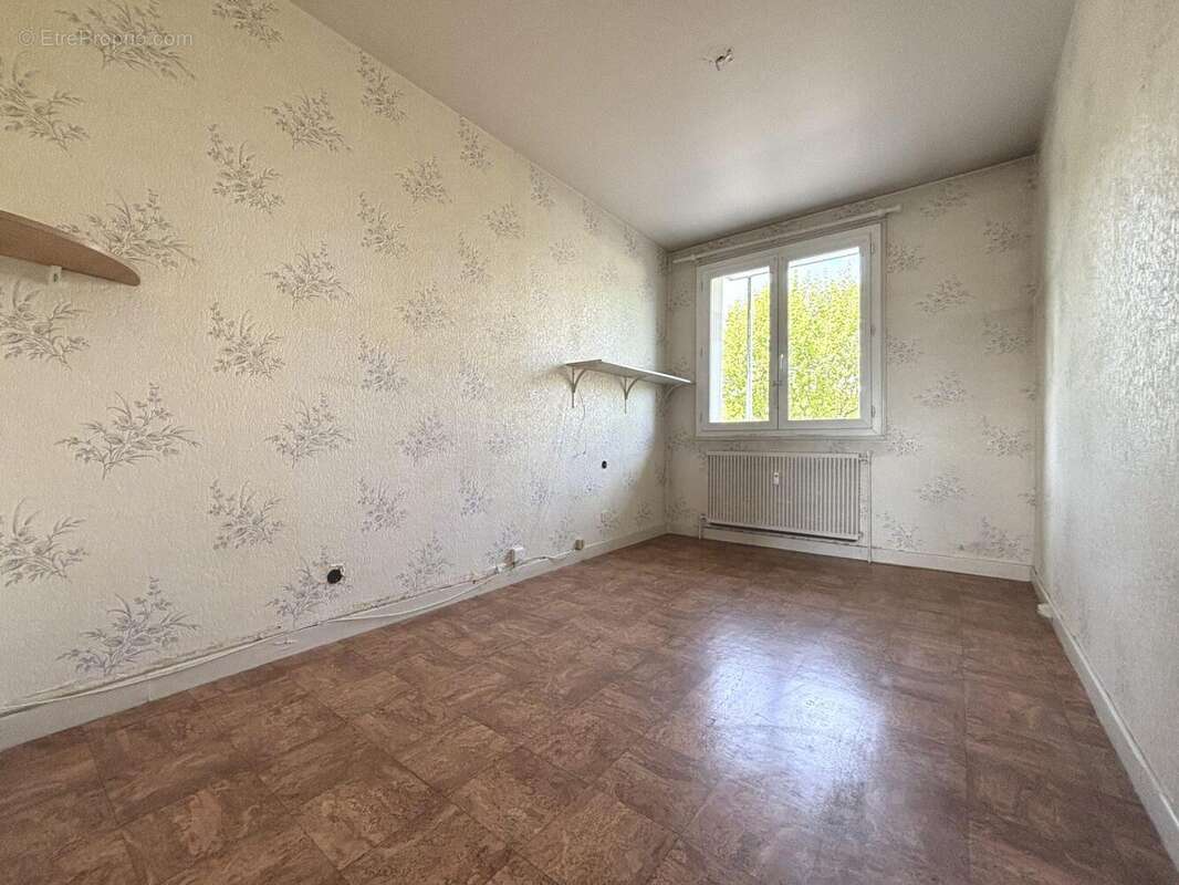 Appartement à ROMANS-SUR-ISERE