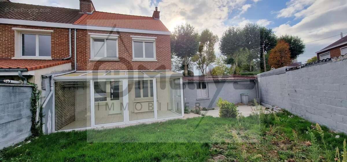 Maison à AIRE-SUR-LA-LYS