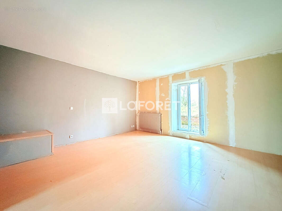 Maison à RILLY-SUR-AISNE